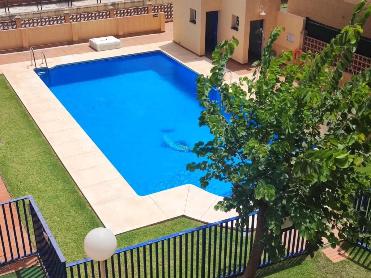 Casa Playa Guadalmar, Beautiful Apartment In Front Of The Sea, Wifi, Ac, Smart Tv, Private Parking Málaga Kültér fotó