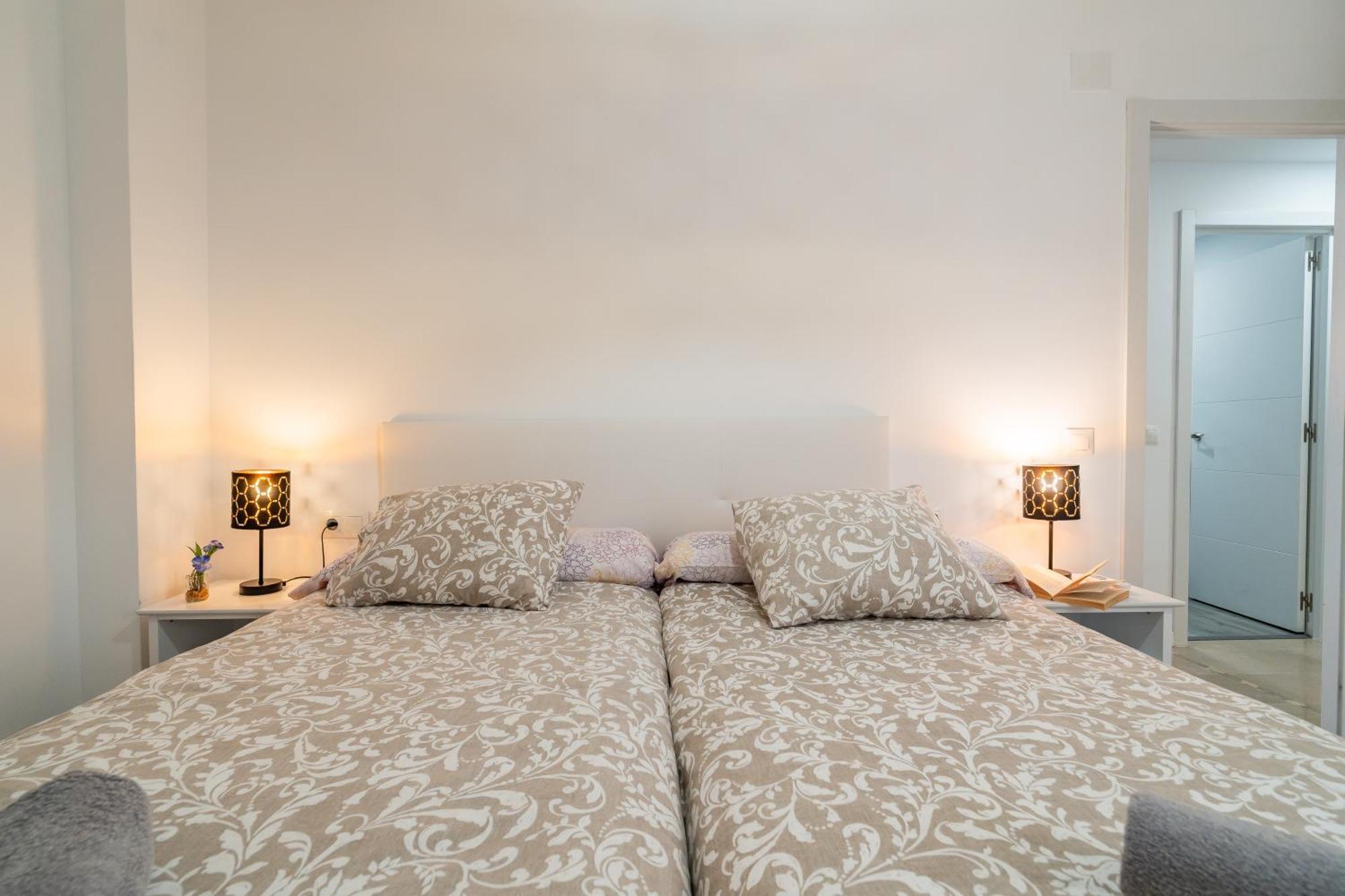 Casa Playa Guadalmar, Beautiful Apartment In Front Of The Sea, Wifi, Ac, Smart Tv, Private Parking Málaga Kültér fotó